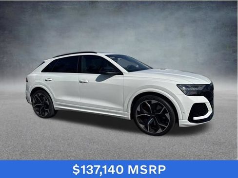 Used 2024 Audi RS Q8 w/ Black Optic Package AWD/4WD image 2