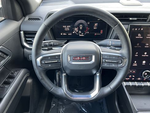 Used 2026 GMC Terrain Elevation AWD/4WD image 27