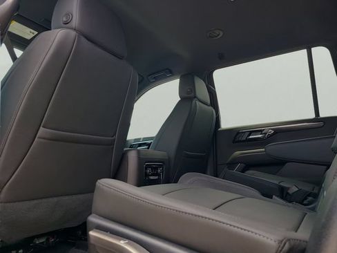 New 2026 Chevrolet Suburban LT w/ Comfort Package RWD image 13