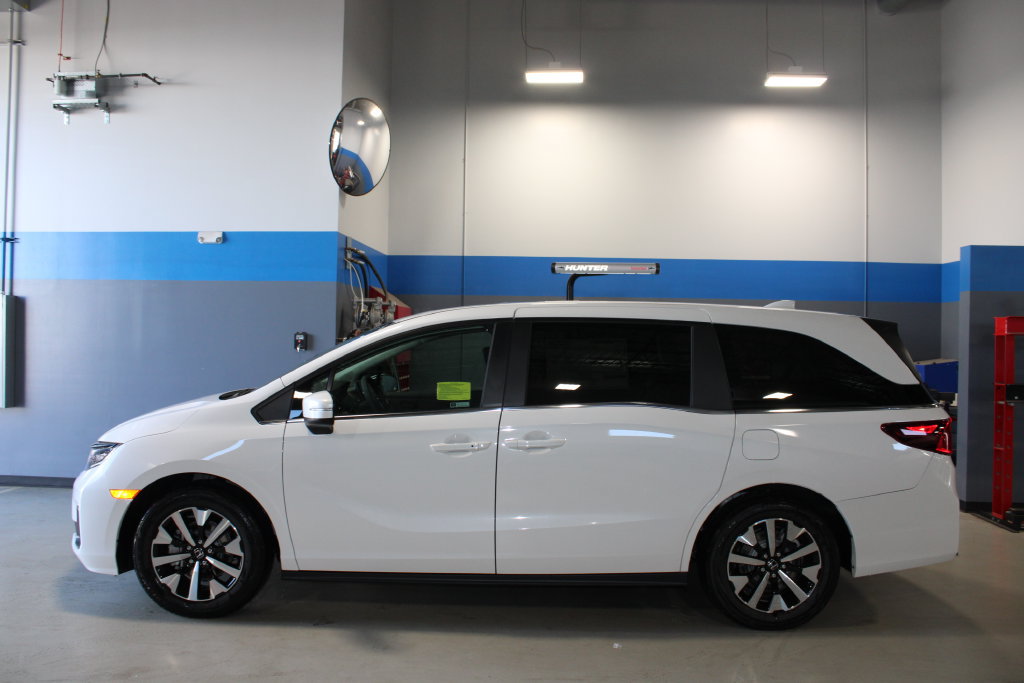 New 2027 Honda Odyssey EX-L image 7