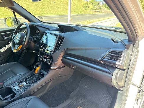 Used 2022 Subaru Forester Wilderness w/ Wilderness Package AWD/4WD image 32