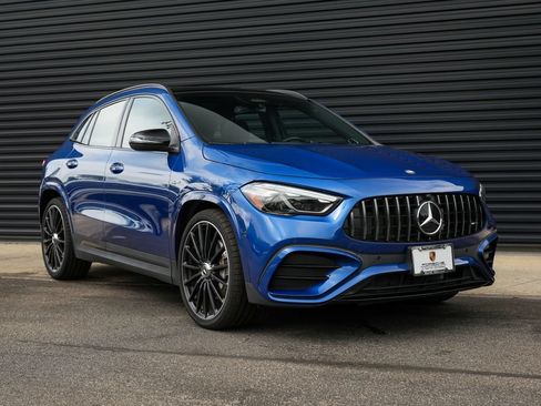 Used 2024 Mercedes-Benz GLA 35 AMG 4MATIC image 40