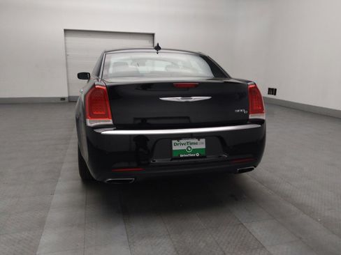 Used 2018 Chrysler 300 C w/ Sun, Sound & Nav Package image 6