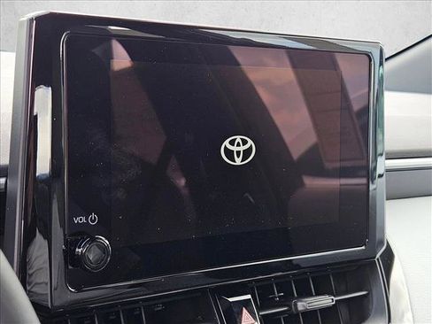 New 2026 Toyota Corolla SE FWD image 9