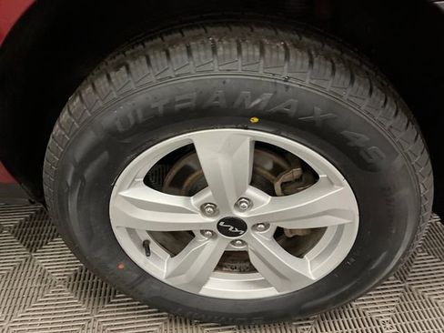 Certified 2023 Kia Sorento LX image 25