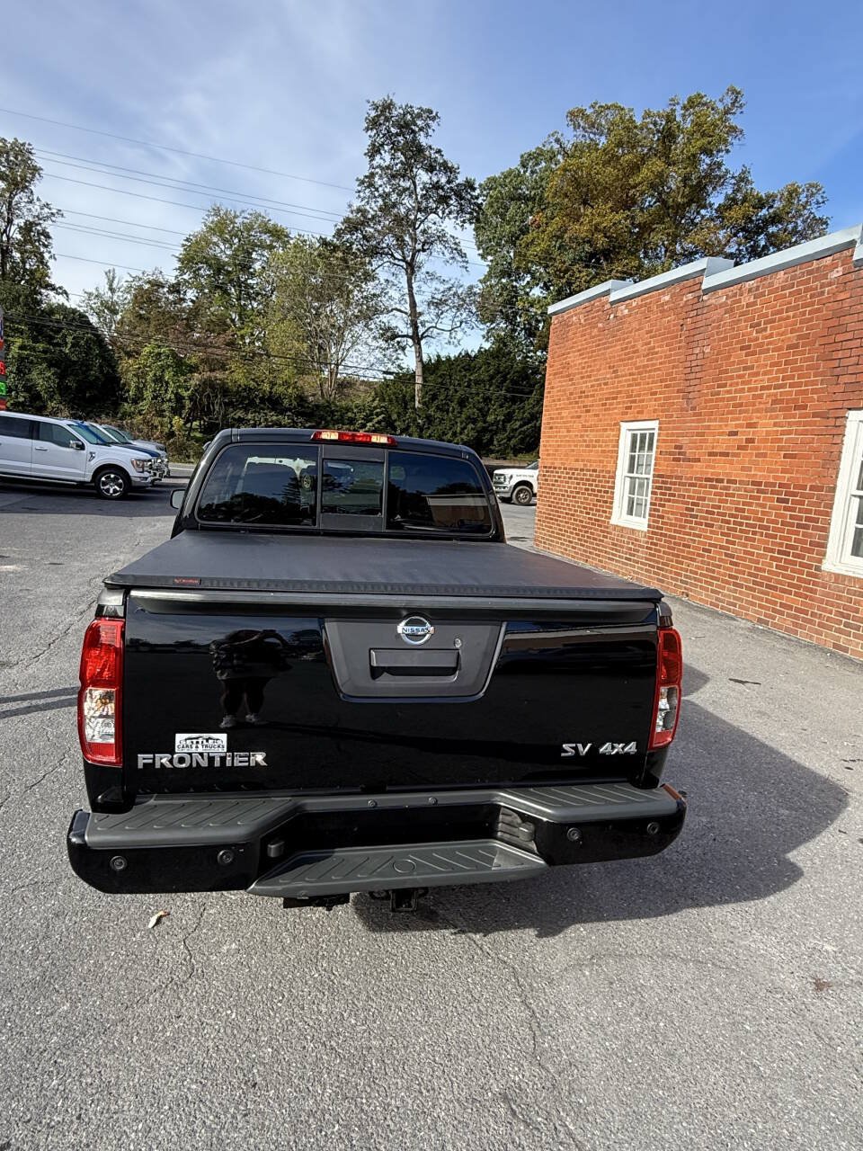 Used 2020 Nissan Frontier SV AWD/4WD image 5