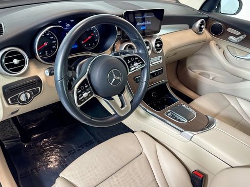 Certified 2021 Mercedes-Benz GLC 300 4MATIC image 9