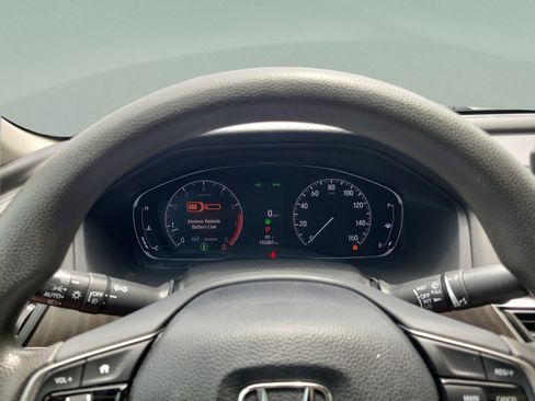 Used 2018 Honda Accord EX image 25