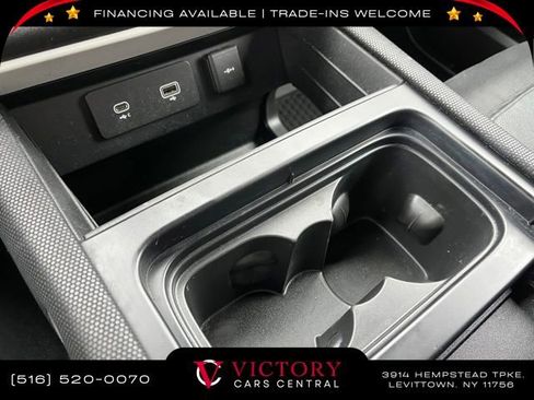 Used 2022 Land Rover Defender 110 X-Dynamic SE image 39