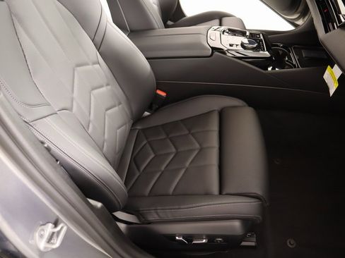 New 2025 BMW 530i w/ M Sport Package image 14