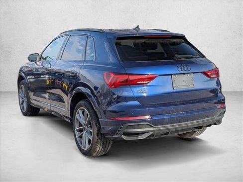 Used 2025 Audi Q3 2.0T Premium w/ Convenience Package image 7