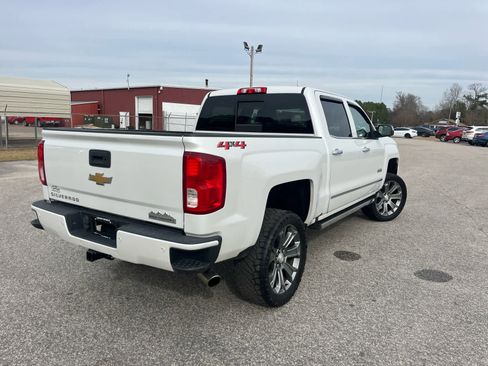 Used 2018 Chevrolet Silverado 1500 High Country image 7
