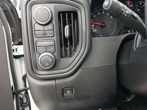 New 2026 GMC Sierra 1500 Pro w/ Pro Value Package image 50