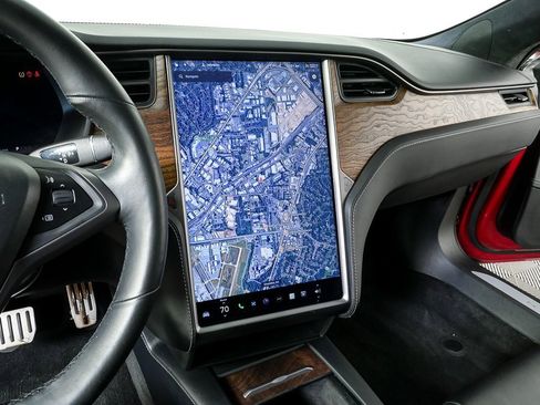 Used 2020 Tesla Model S Performance image 12