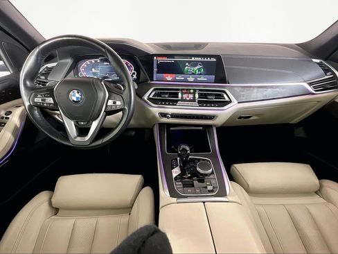 Certified 2022 BMW X5 xDrive45e image 16