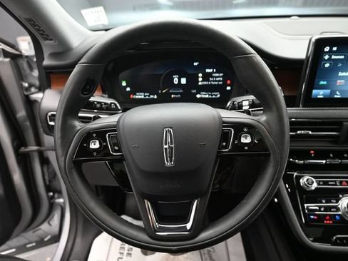 Certified 2021 Lincoln Corsair Reserve w/ Equipment Group 201A AWD/4WD image 15