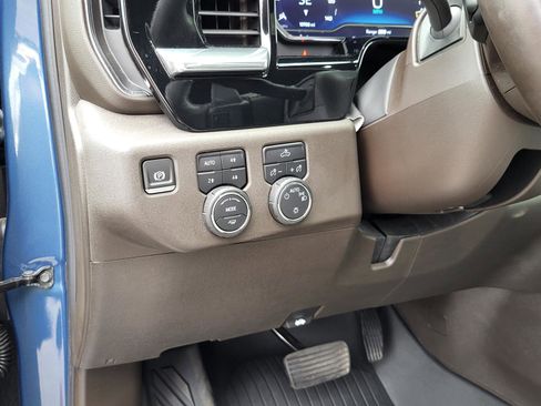 Used 2024 Chevrolet Silverado 1500 LT image 18