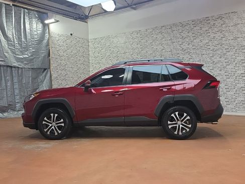 Used 2019 Toyota RAV4 Adventure image 5