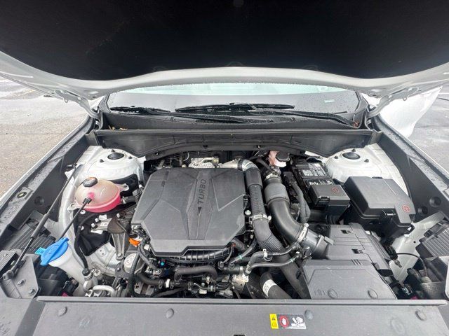 Used 2023 Kia Sorento SX AWD/4WD image 8