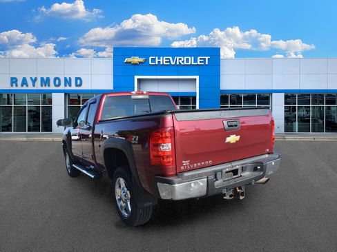 Used 2013 Chevrolet Silverado 2500 LTZ w/ LTZ Plus Package AWD/4WD image 5