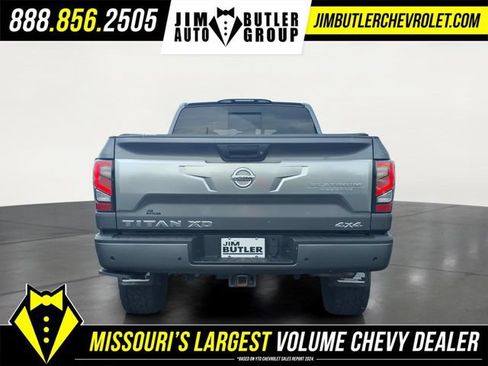 Used 2021 Nissan Titan Platinum Reserve w/ Moonroof Package AWD/4WD image 23