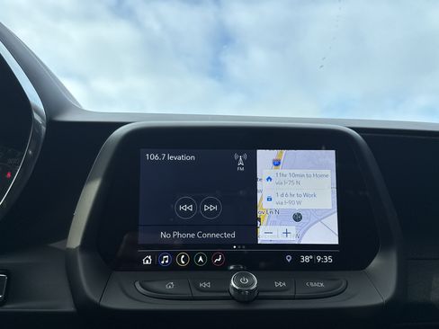 Used 2019 Chevrolet Camaro ZL1 image 22