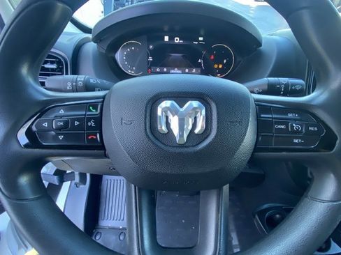 Used 2023 RAM ProMaster 2500 image 16