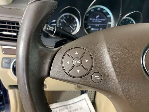 Used 2011 Mercedes-Benz E 350 Cabriolet image 18