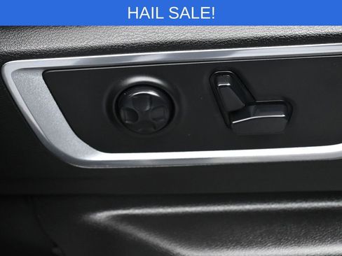 Used 2020 RAM 1500 Laramie image 36