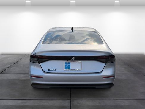 New 2026 Honda Accord SE image 5