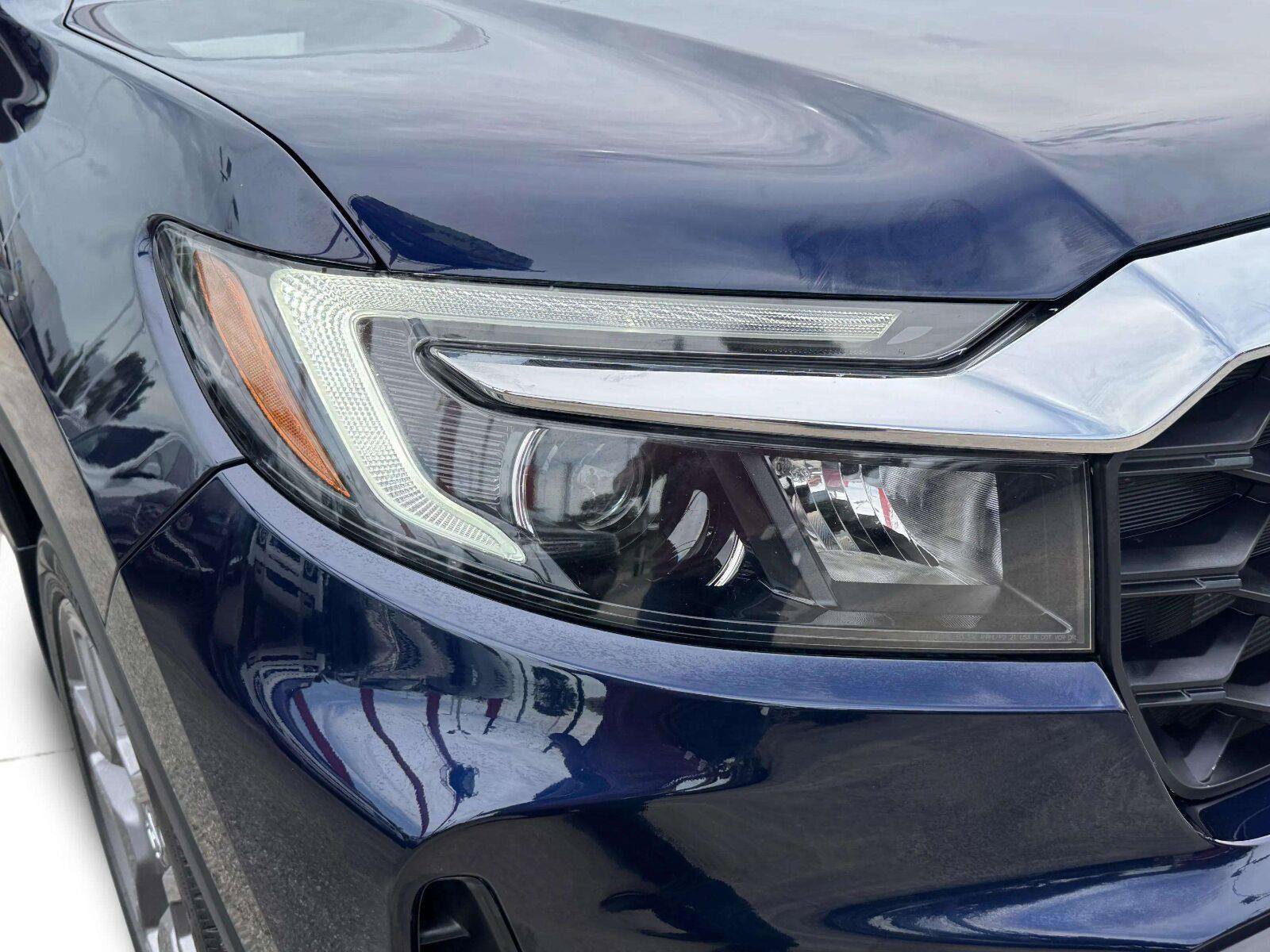 Used 2022 Honda Passport EX-L image 11