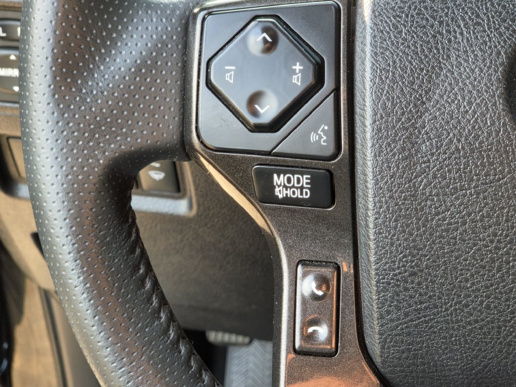 Used 2024 Toyota 4Runner TRD Off-Road AWD/4WD image 23