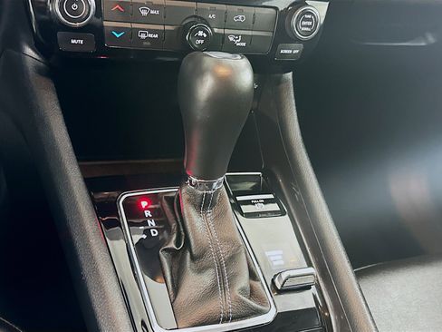 Used 2022 Jeep Compass Latitude image 24