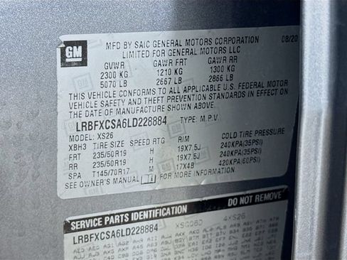 Used 2020 Buick Envision Essence w/ Experience Buick Package FWD image 37