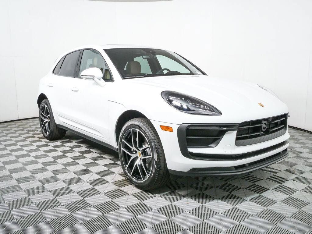 New 2026 Porsche Macan Turbo AWD/4WD image 28