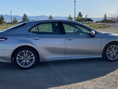 Used 2019 Toyota Camry XLE w/ Protection Package (Q2) FWD image 9