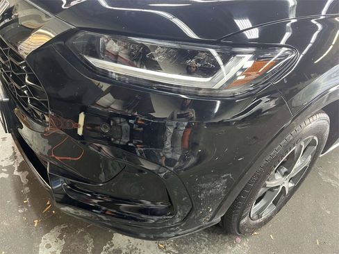 Used 2024 Honda HR-V EX-L image 9