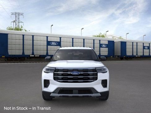 New 2026 Ford Explorer Active RWD image 6