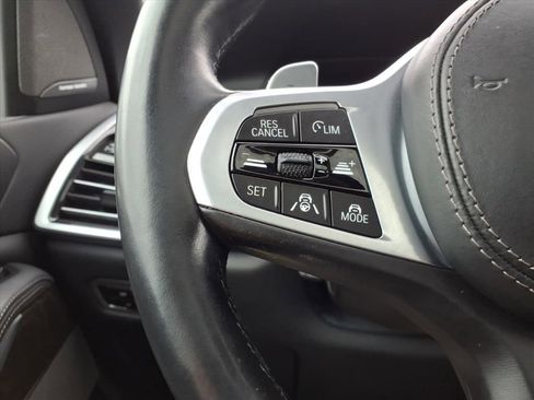 Used 2022 BMW X5 M50i w/ Executive Package image 23