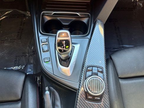 Used 2017 BMW 330i xDrive Sedan image 16