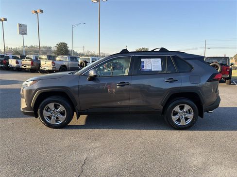 Used 2024 Toyota RAV4 XLE w/ Convenience Package image 6