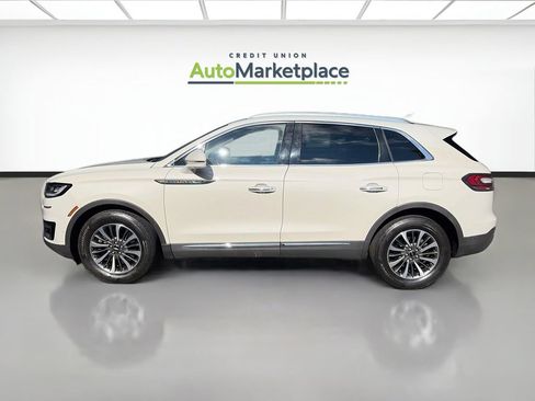 Used 2020 Lincoln Nautilus Reserve AWD/4WD image 4