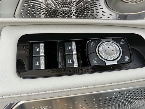 New 2026 Lincoln Nautilus Reserve image 24