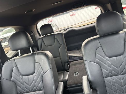Used 2023 Kia Telluride EX X-Line AWD/4WD image 8