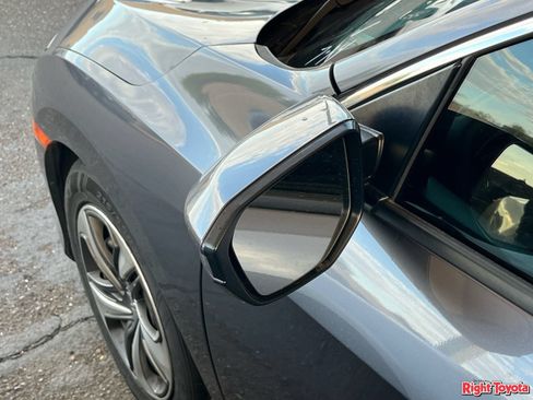Used 2020 Honda Civic LX image 9