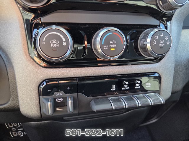 Used 2026 RAM 1500 Express RWD image 30