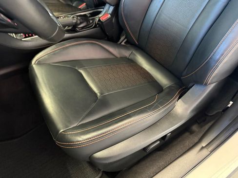 Used 2023 Subaru Crosstrek 2.5i Limited w/ Moonroof Package image 21