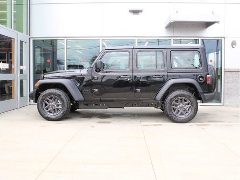 New 2026 Jeep Wrangler Sport AWD/4WD image 5