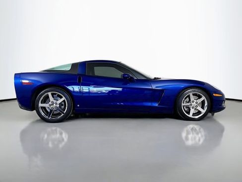 Used 2007 Chevrolet Corvette Coupe w/ Preferred Equipment Group image 8