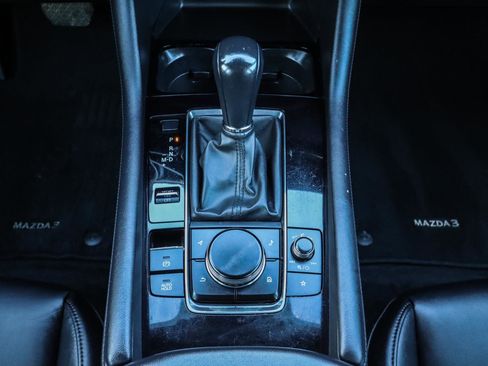 Used 2024 MAZDA MAZDA3 s image 28